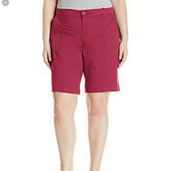 Lee Pants - NWT Plus Size Lee Relaxed Fit Bermuda Shorts